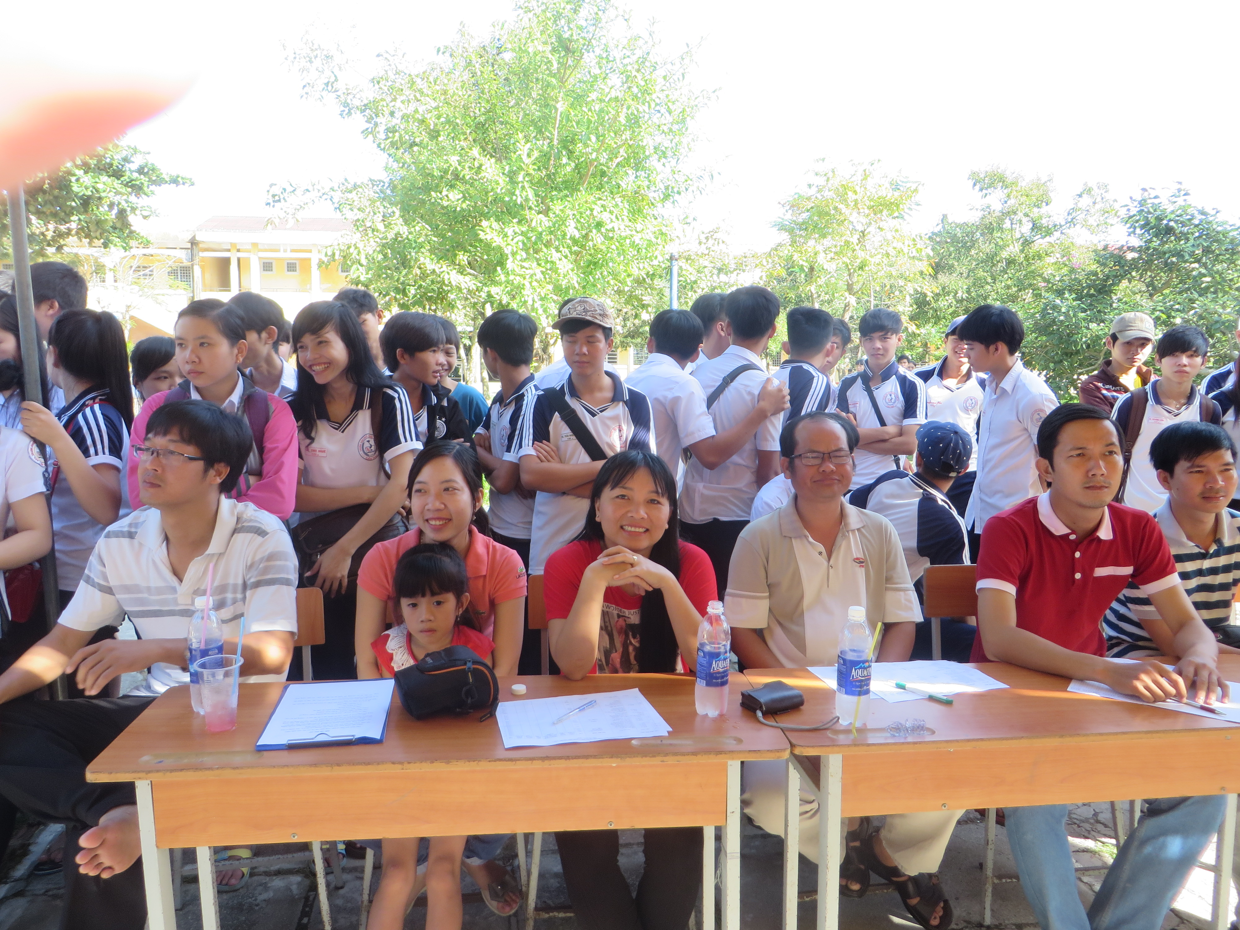 NHỮNG HOẠT ĐỘNG TRI ÂN THẦY CÔ GIÁO